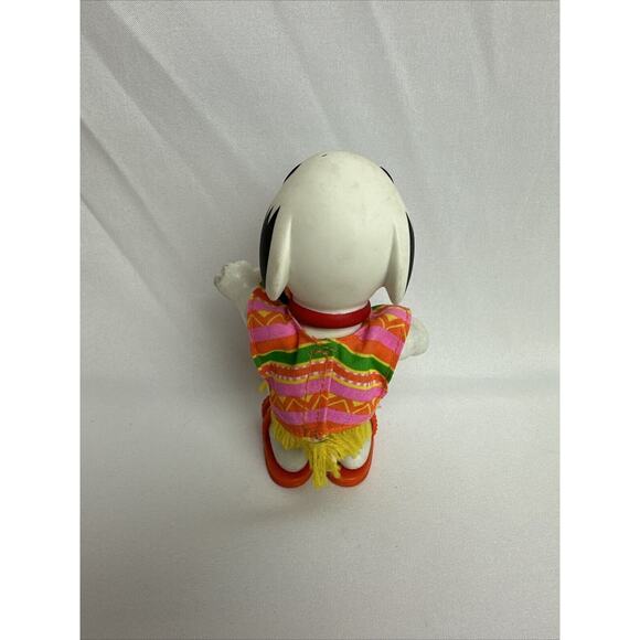RARE 1999 Hasbro Snoopy Poncho W/Sandles Toy - Picture 3 of 6